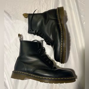 Dr. Martens Men Size 11